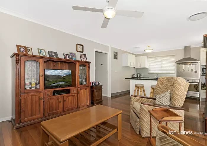 25 Highland St, Redcliffe - Thumbnail 6