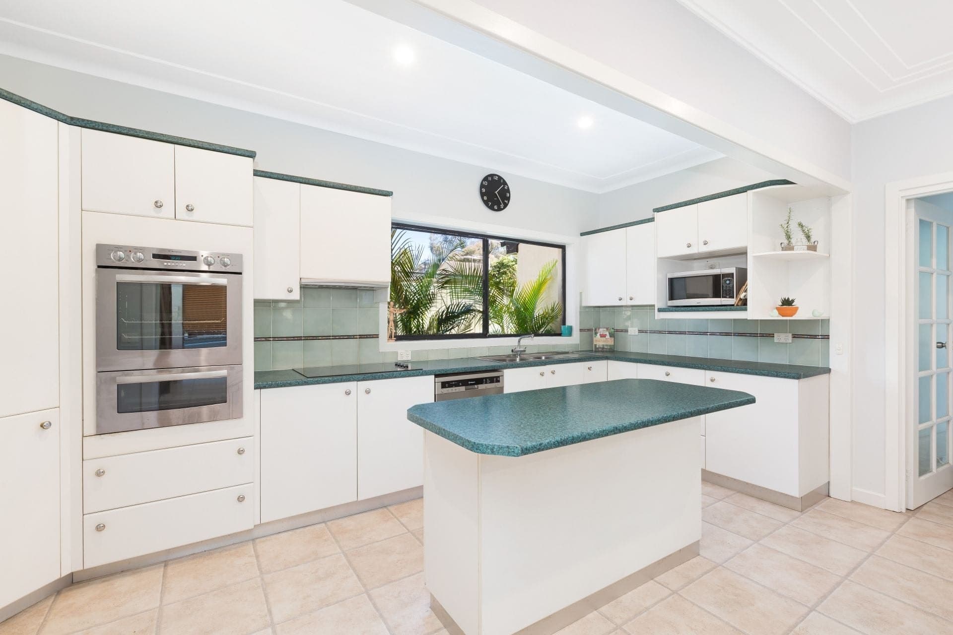 34 Huntingdale Avenue Miranda NSW, Miranda - Thumbnail 3