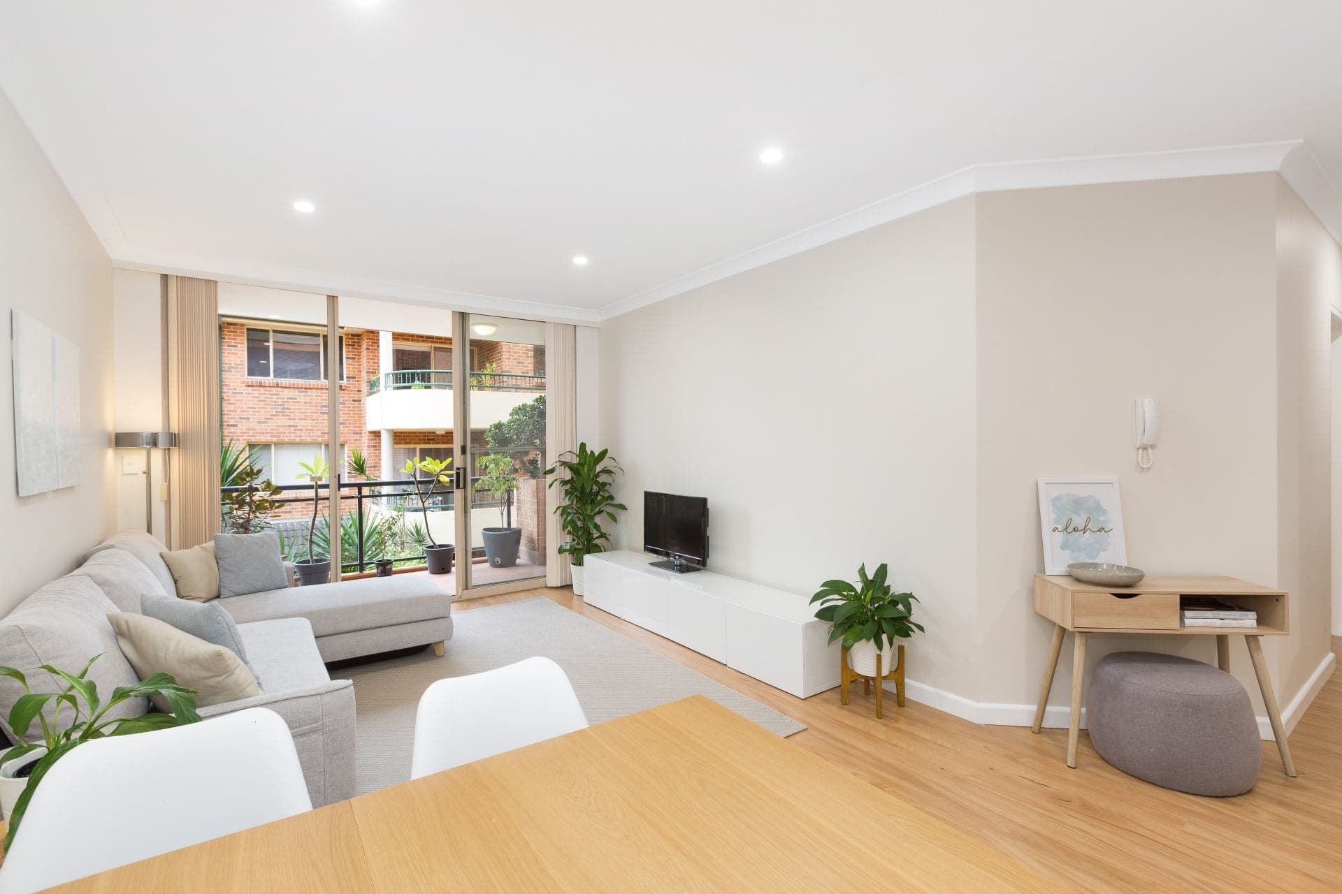 18/17-21 Mansfield Avenue Caringbah NSW, Caringbah - Image 1