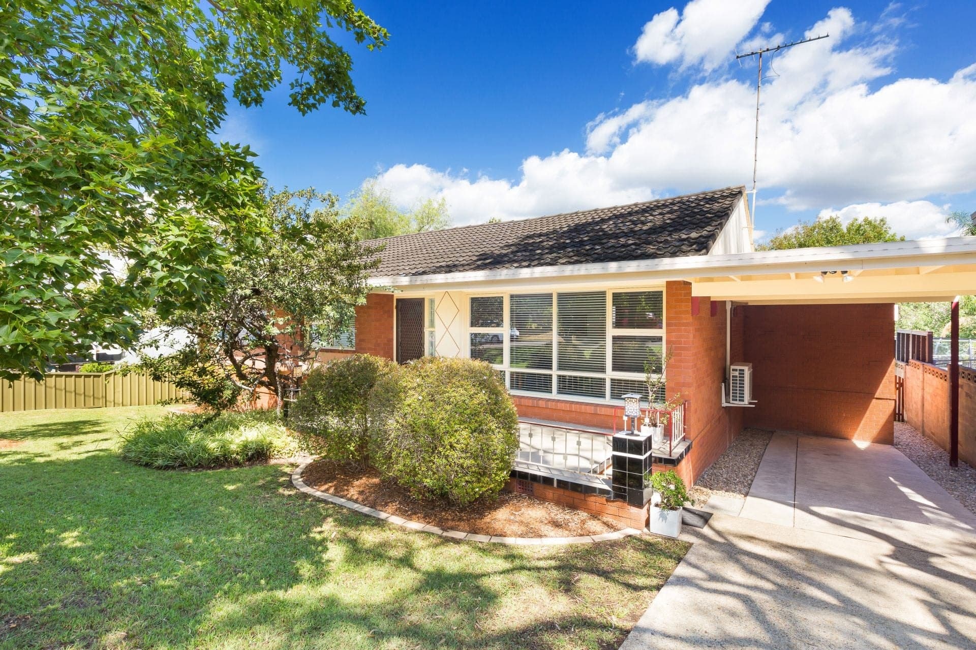15 Gillham Avenue Caringbah South NSW, Caringbah South - Image 1
