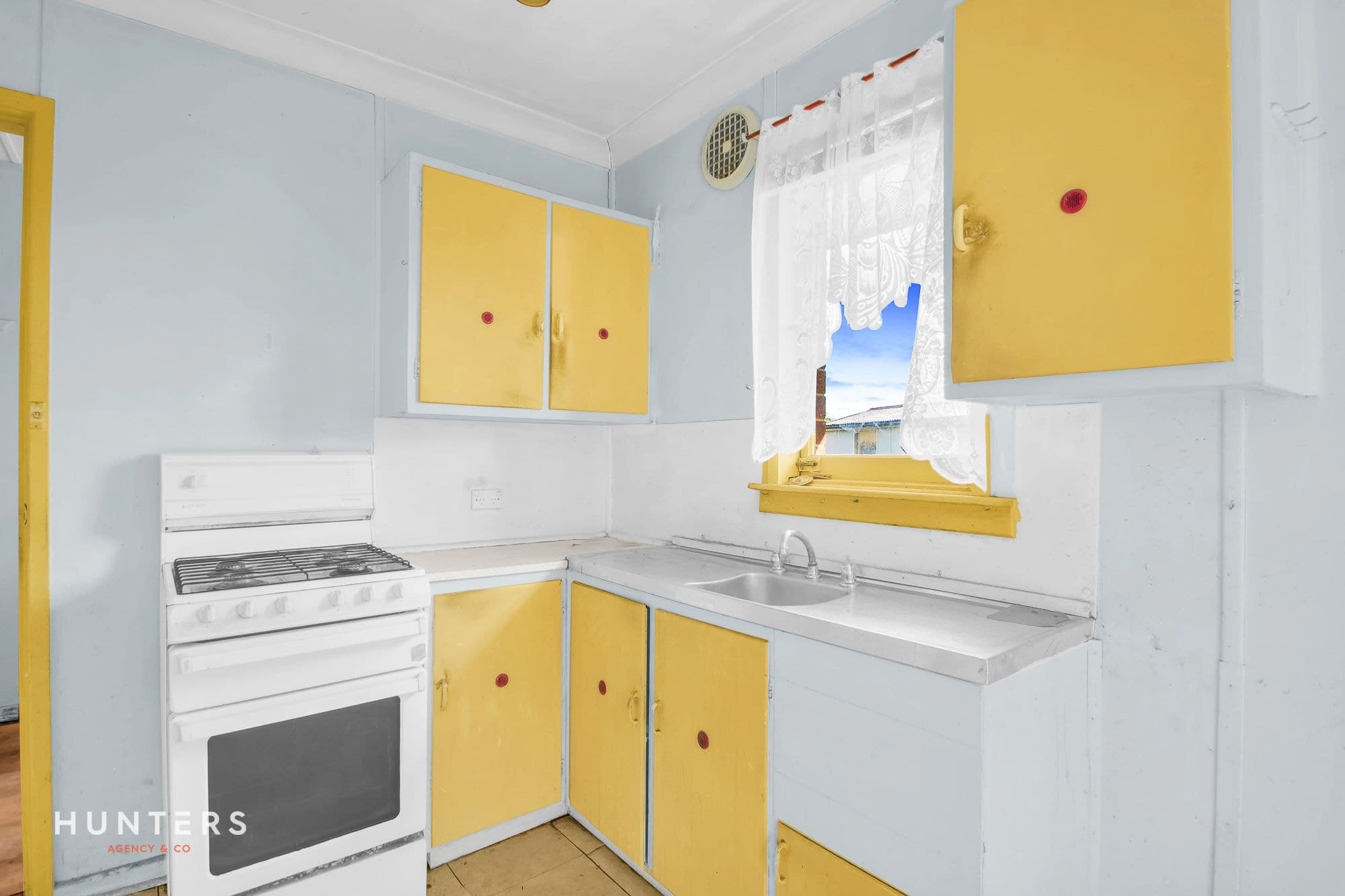 1 Barnett Street, Ashcroft, Ashcroft - Thumbnail 3