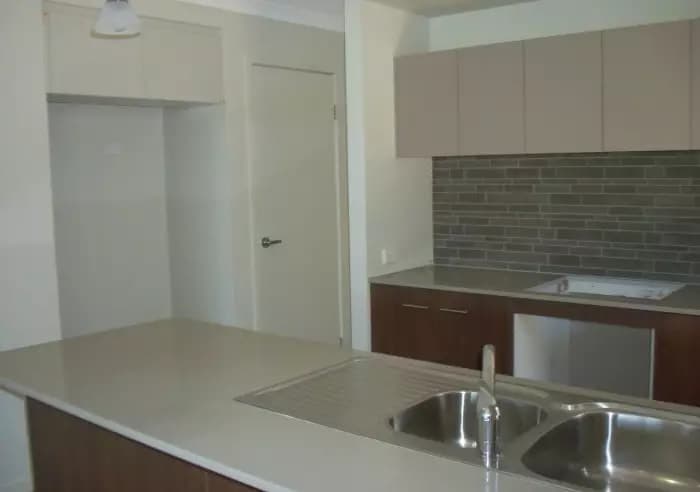 42 Denham Crescent, North Lakes, North Lakes - Thumbnail 4