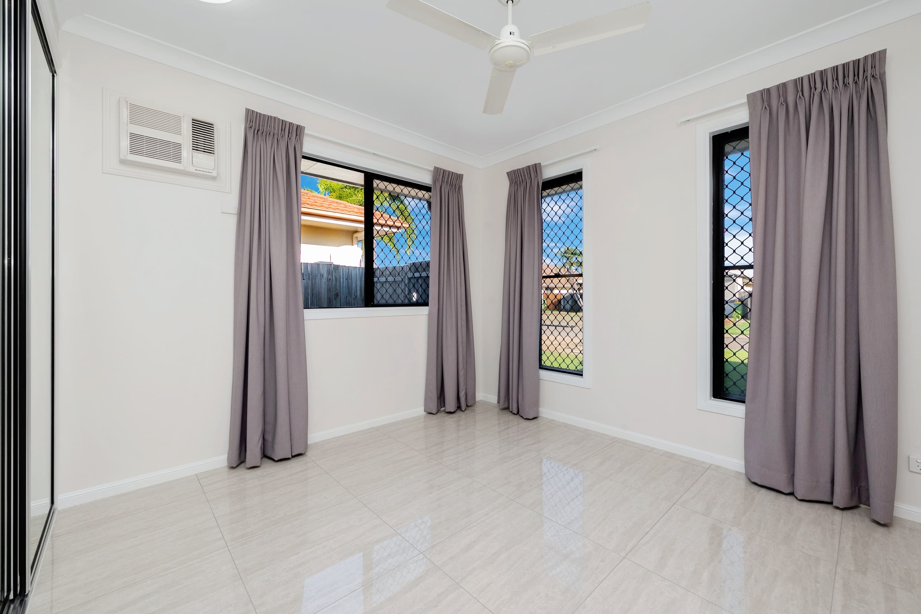 13 Summerlake Circuit, Idalia - Thumbnail 7