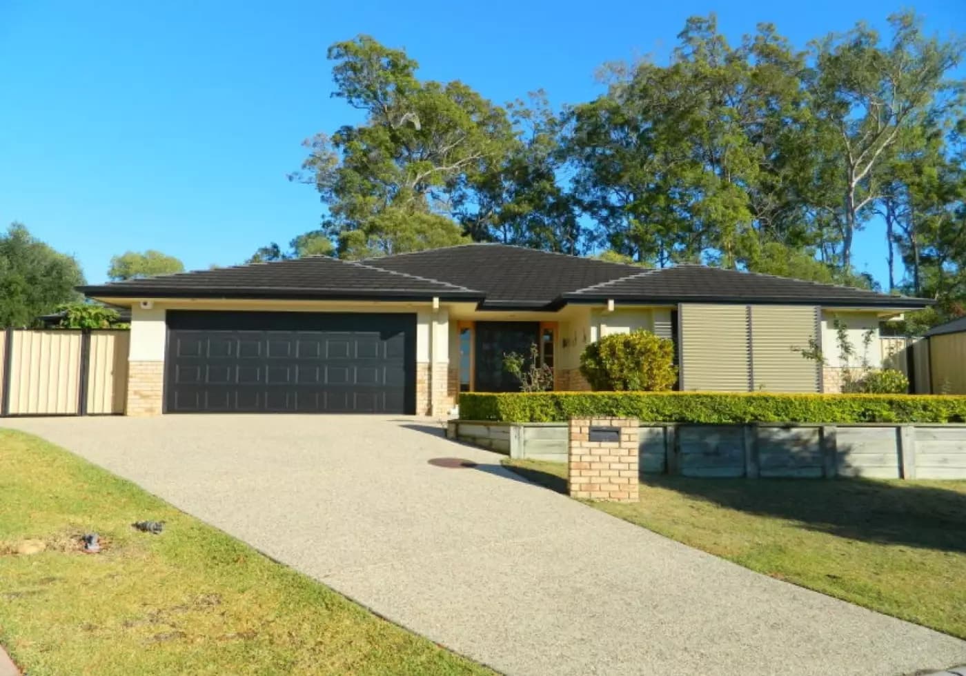 22 Greenwood Place, Deception Bay, Deception Bay - Thumbnail 2