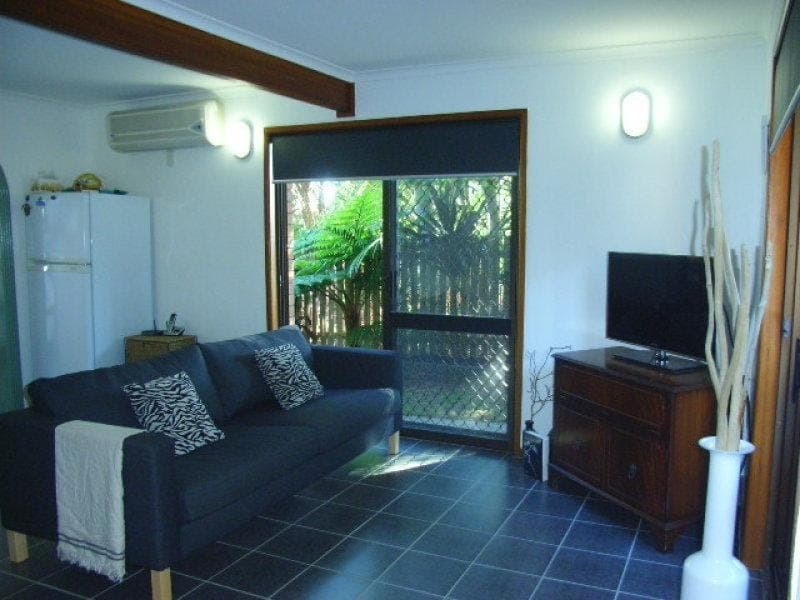 5, 36 Georgina Street, Woody Point, Woody Point - Image 1