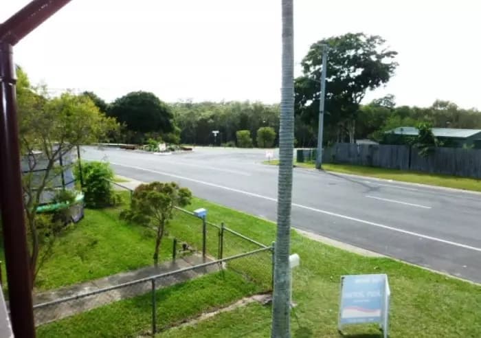 8 Seaview Parade, Deception Bay, Deception Bay - Thumbnail 3