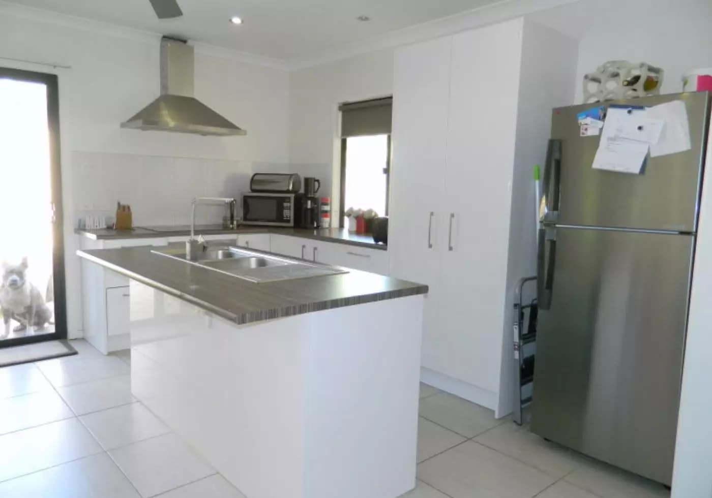 45 Garnet Street, Scarborough, Scarborough - Thumbnail 2