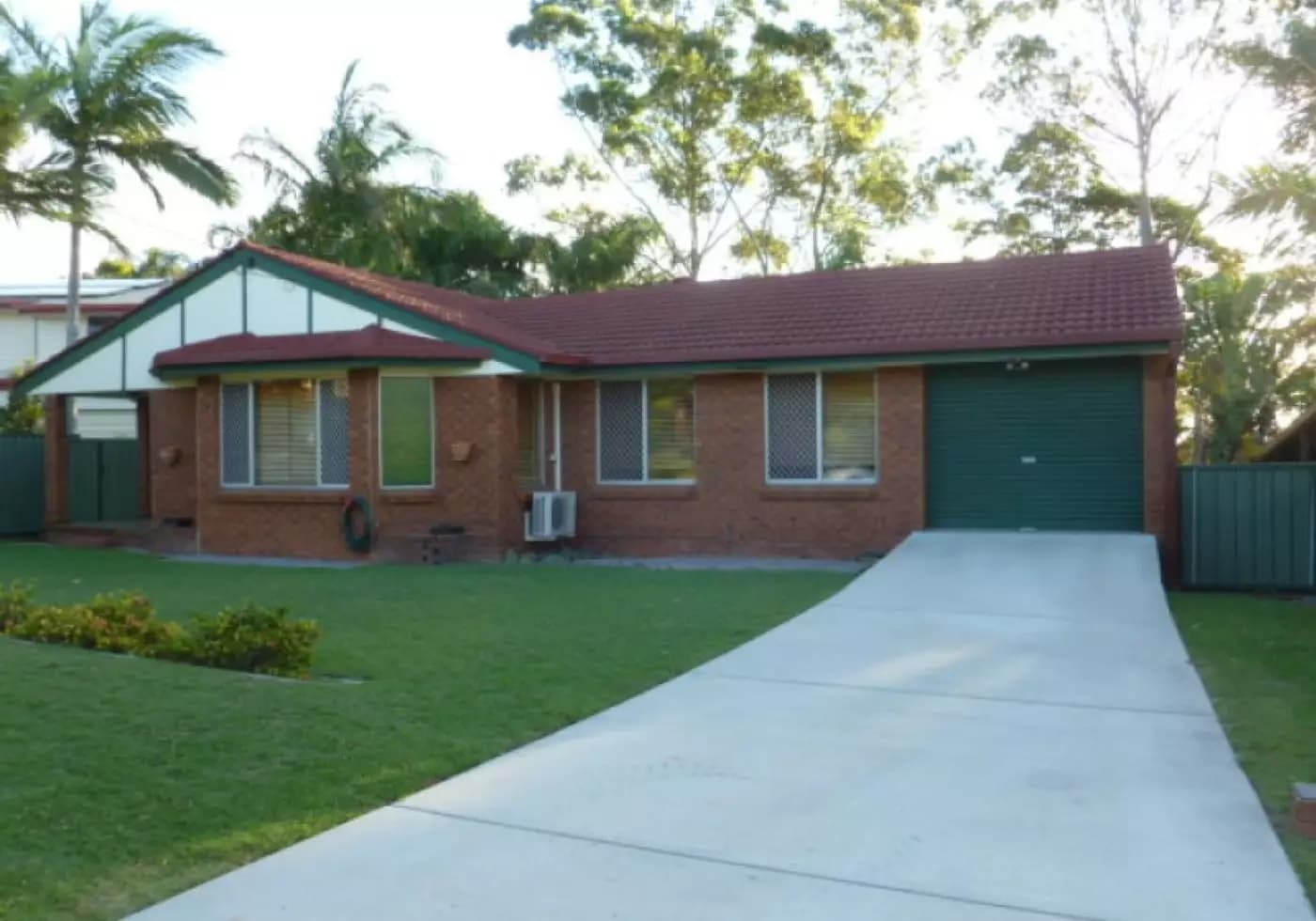 15 Hulme Street, Clontarf, Clontarf - Thumbnail 2