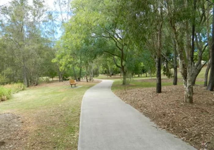 95 Tranquility Drive, Rothwell, Rothwell - Thumbnail 3