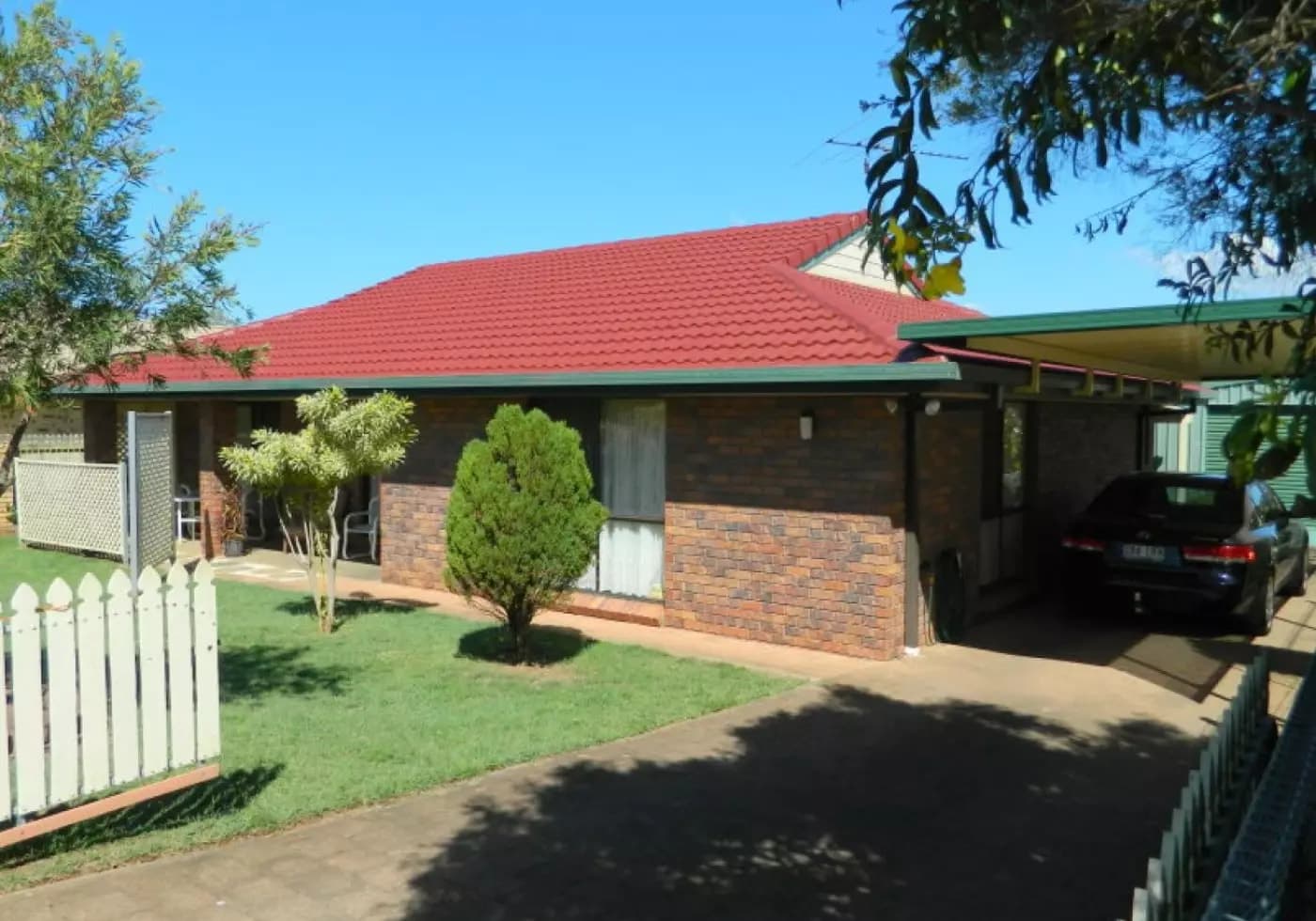 26 Tainton Street, Clontarf, Clontarf - Thumbnail 2