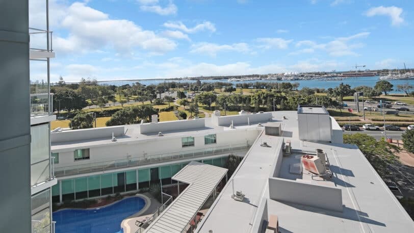 907/1 Como Crescent, SOUTHPORT QLD 4215, Southport - Thumbnail 3