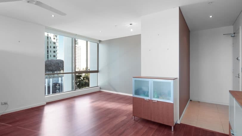 907/1 Como Crescent, SOUTHPORT QLD 4215, Southport - Thumbnail 7