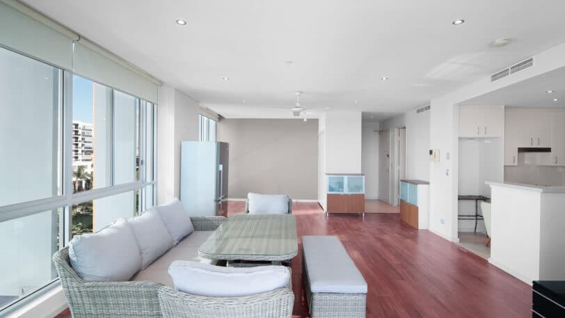 907/1 Como Crescent, SOUTHPORT QLD 4215, Southport - Thumbnail 8