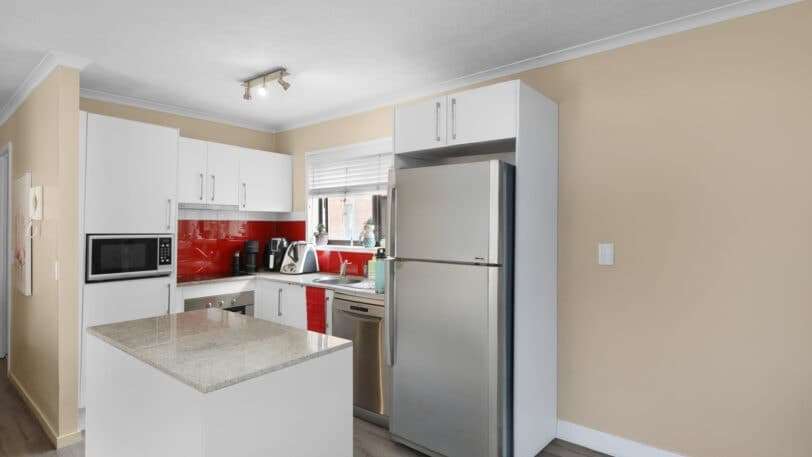 3/8 Baker Avenue, LABRADOR QLD 4215, Labrador - Thumbnail 4