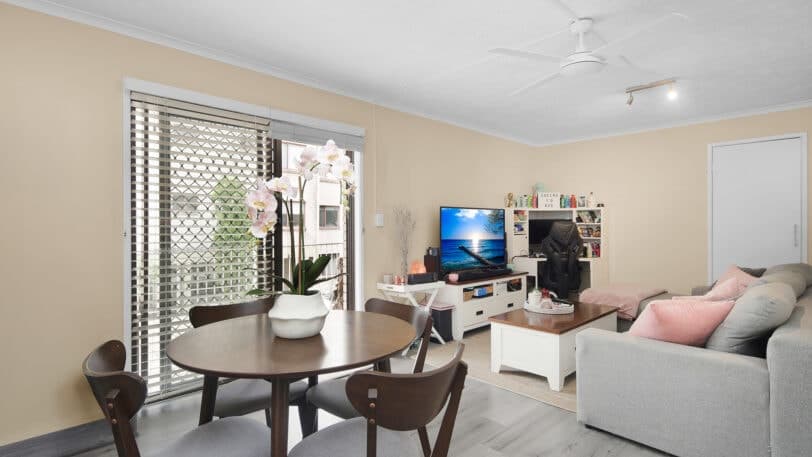 3/8 Baker Avenue, LABRADOR QLD 4215, Labrador - Thumbnail 6
