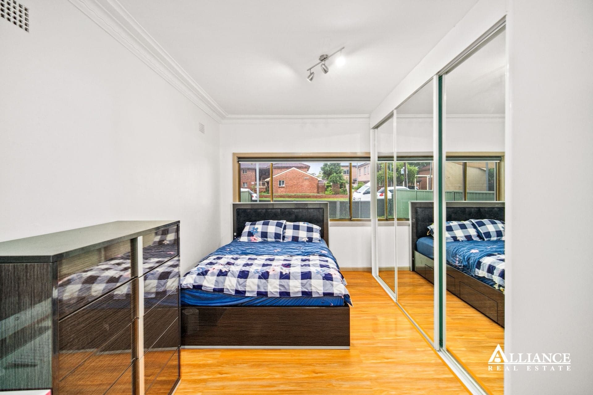 97 Beaconsfield Street, Revesby NSW, Revesby - Thumbnail 7
