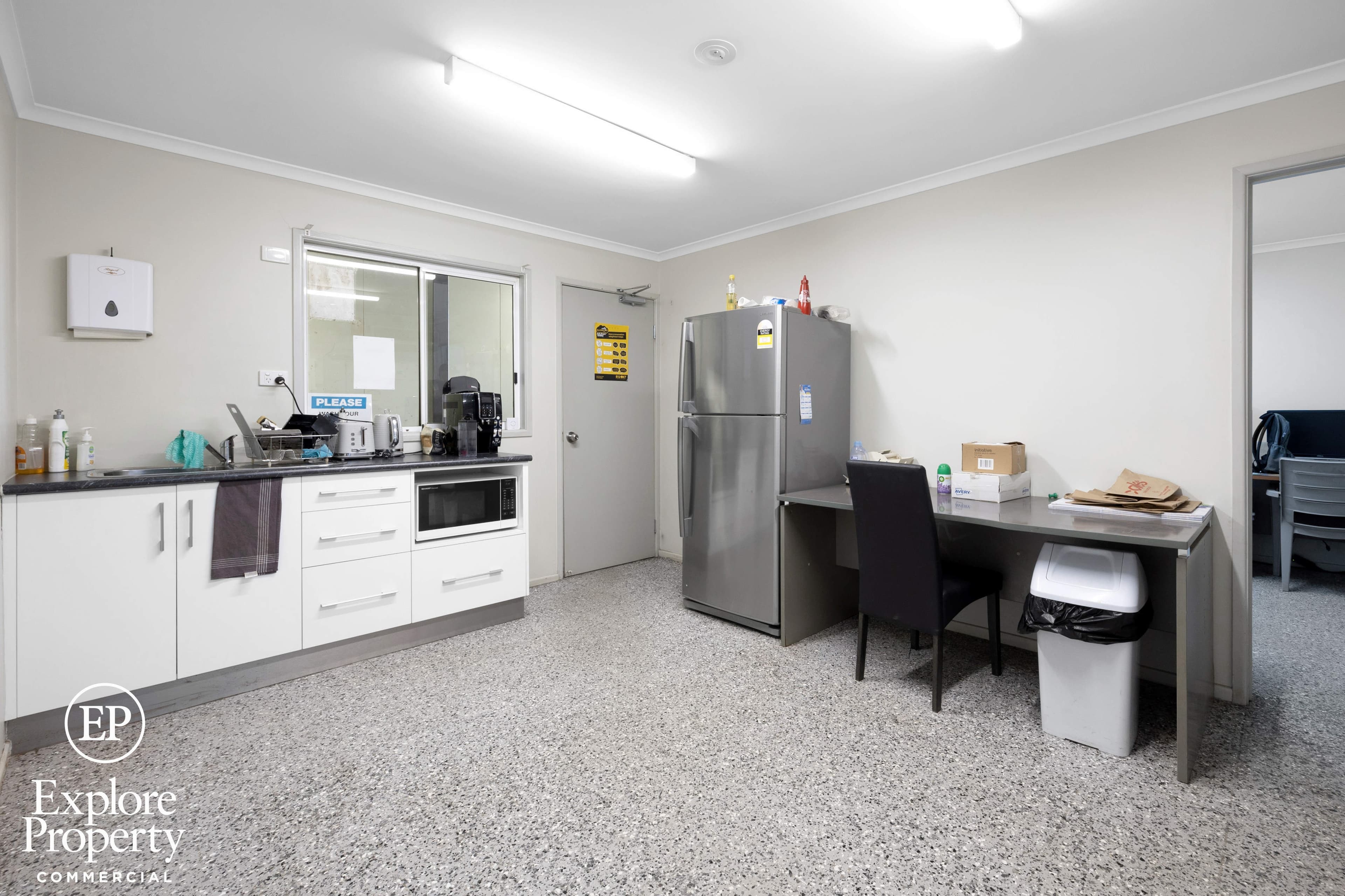 52-56 Enterprise Street, Paget - Thumbnail 8