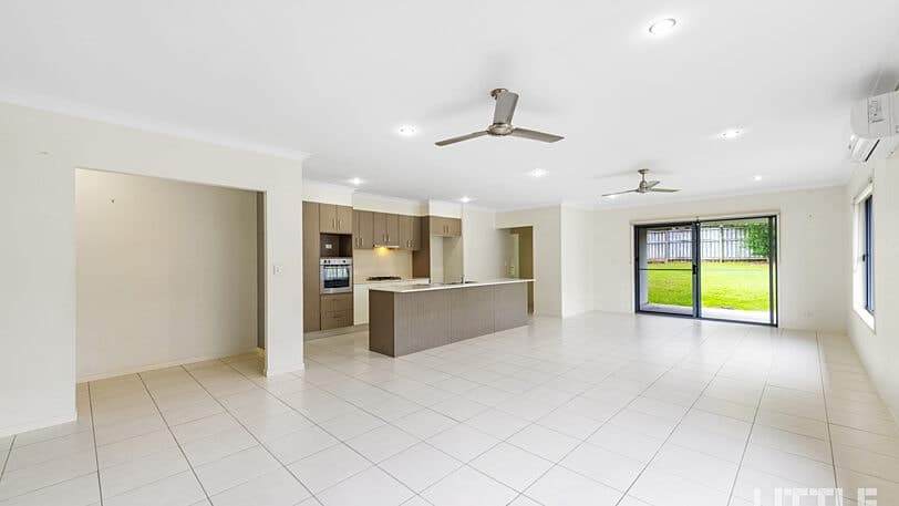 21 Millpond Court, UPPER COOMERA QLD 4209, Upper Coomera - Thumbnail 5