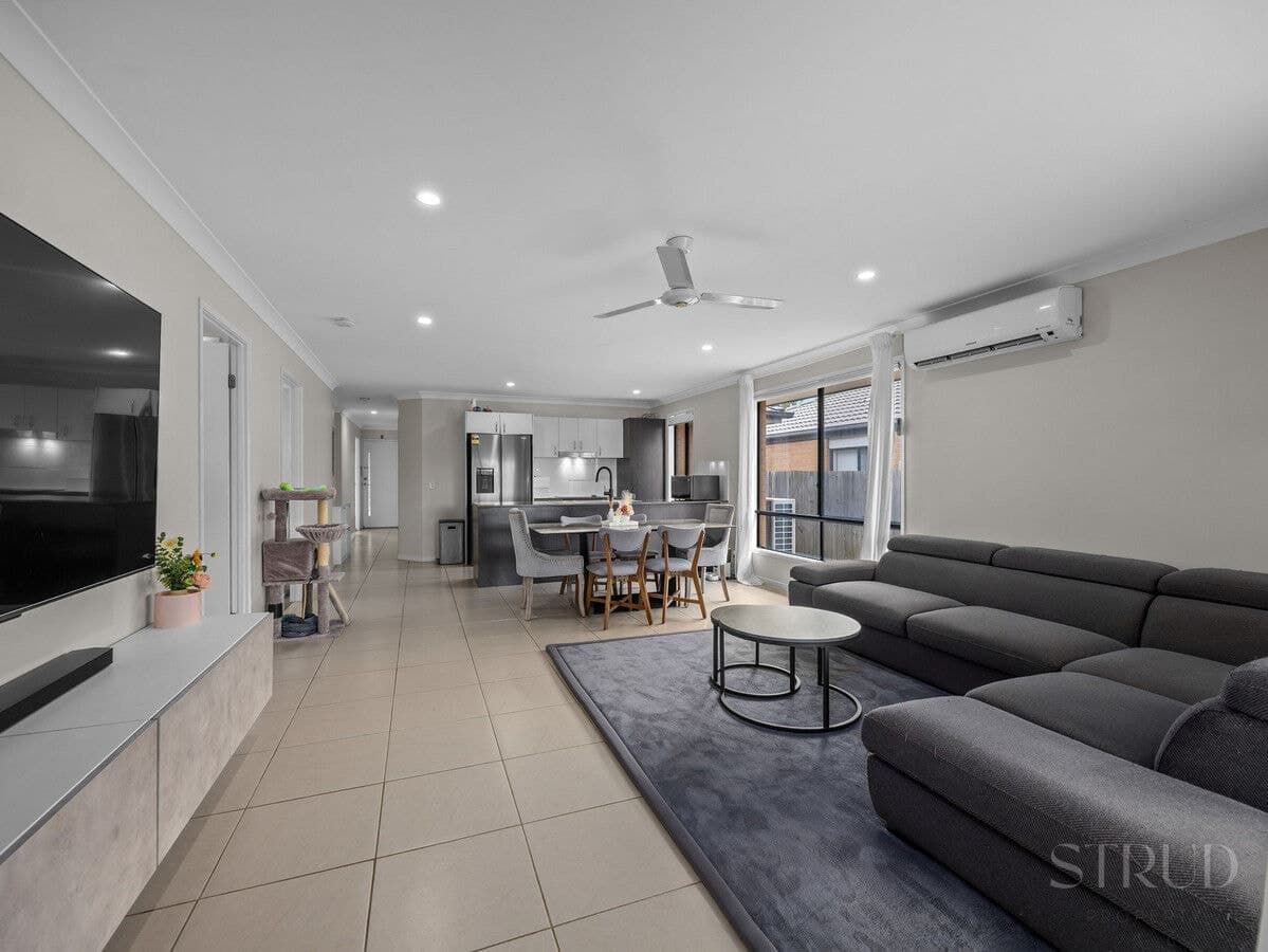 85 Berrigan Street, Redbank Plains QLD 4301, Redbank Plains - Thumbnail 4