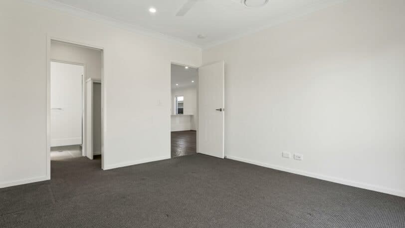21 Forest Road, GREENBANK QLD 4124, Greenbank - Thumbnail 7
