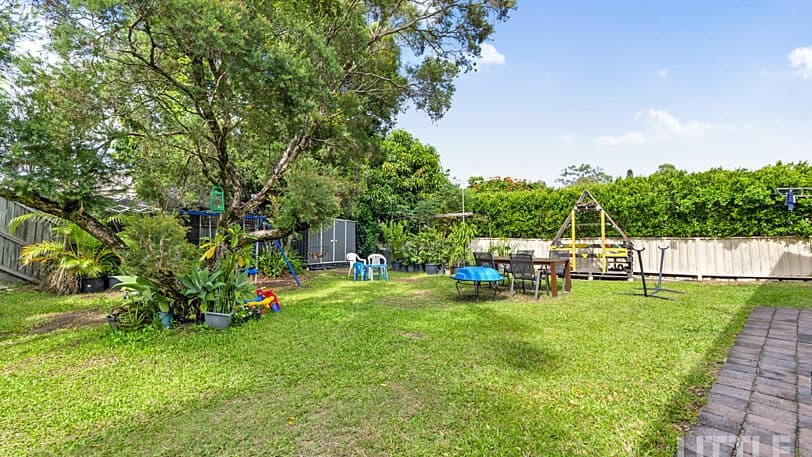 4 Angaston Avenue, CARRARA QLD 4211, Carrara - Thumbnail 2