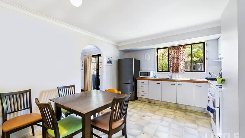 4 Angaston Avenue, CARRARA QLD 4211, Carrara - Thumbnail 8