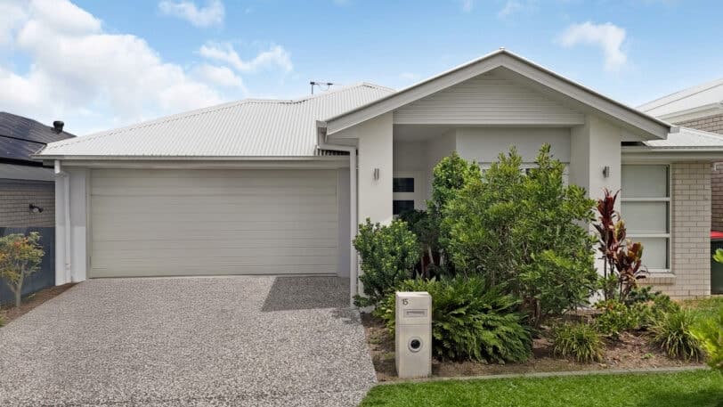 15 Vicar Road, GREENBANK QLD 4124, Greenbank - Image 1