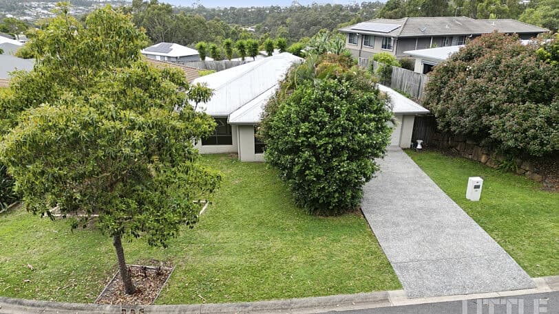36 Fletcher Crescent, PACIFIC PINES QLD 4211, Pacific Pines - Thumbnail 3