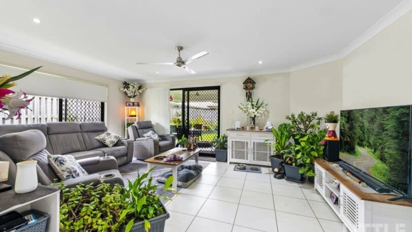 15 Toolona Street, COOMERA QLD 4209, Coomera - Thumbnail 4