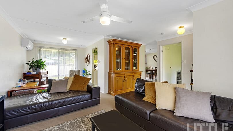 7 Grimsdyke Court, MOLENDINAR QLD 4214, Molendinar - Thumbnail 3