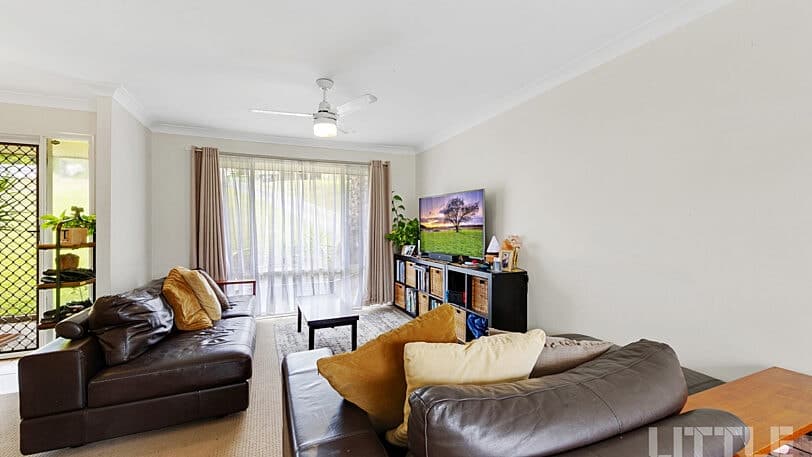 7 Grimsdyke Court, MOLENDINAR QLD 4214, Molendinar - Thumbnail 4