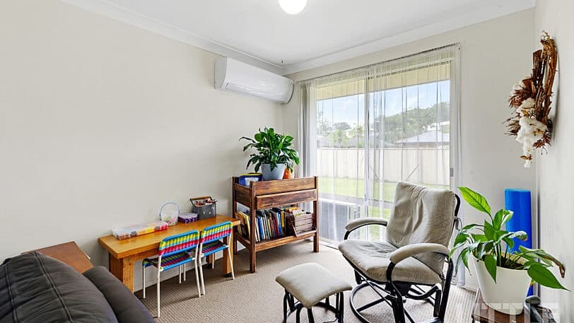 7 Grimsdyke Court, MOLENDINAR QLD 4214, Molendinar - Thumbnail 5