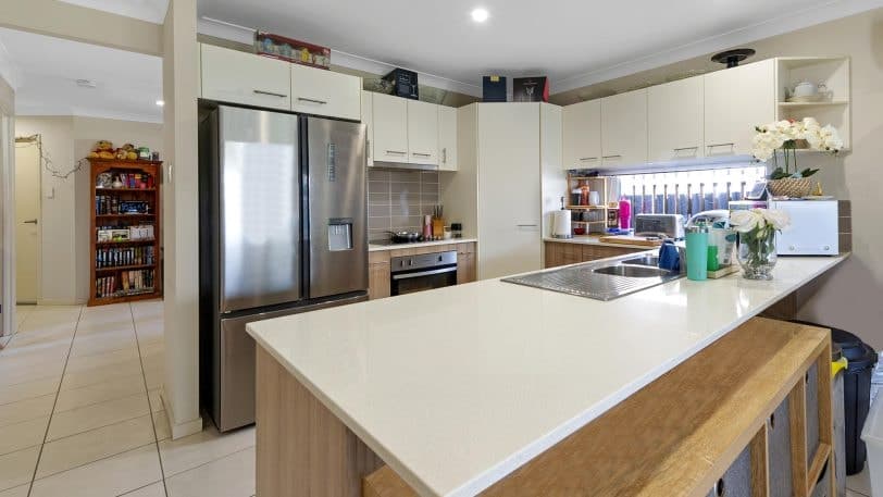 17 Parkland Circuit, PIMPAMA QLD 4209, Pimpama - Thumbnail 2