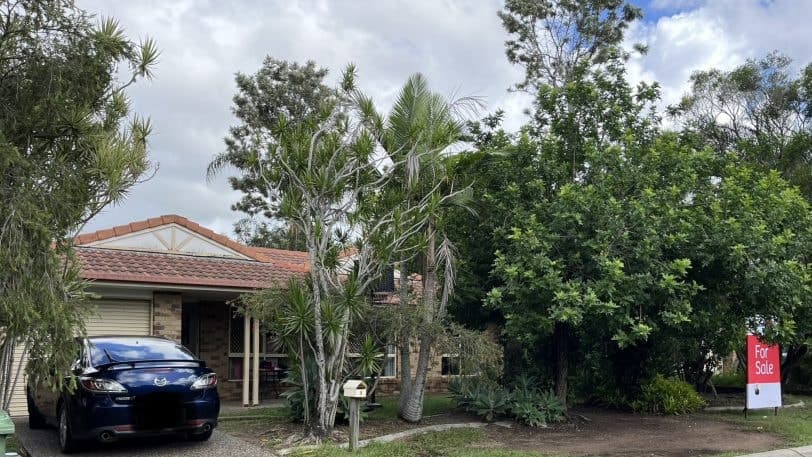 8 Jan Court, BETHANIA QLD 4205, Bethania - Image 1