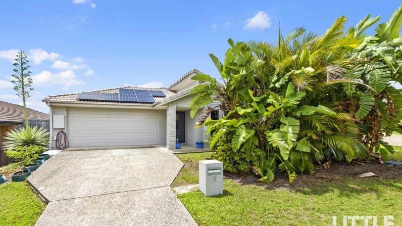 19 Pyrite Street, PIMPAMA QLD 4209, Pimpama - Image 1