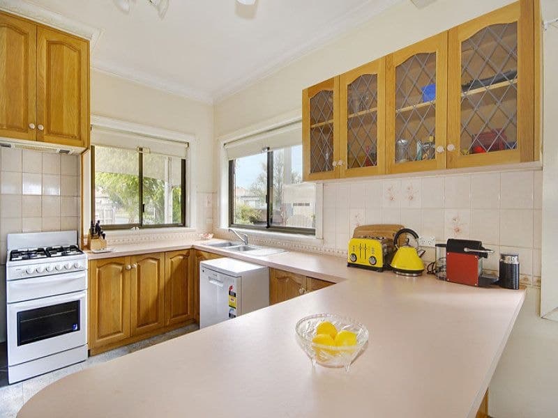 40 Portarlington Road, Newcomb - Thumbnail 4