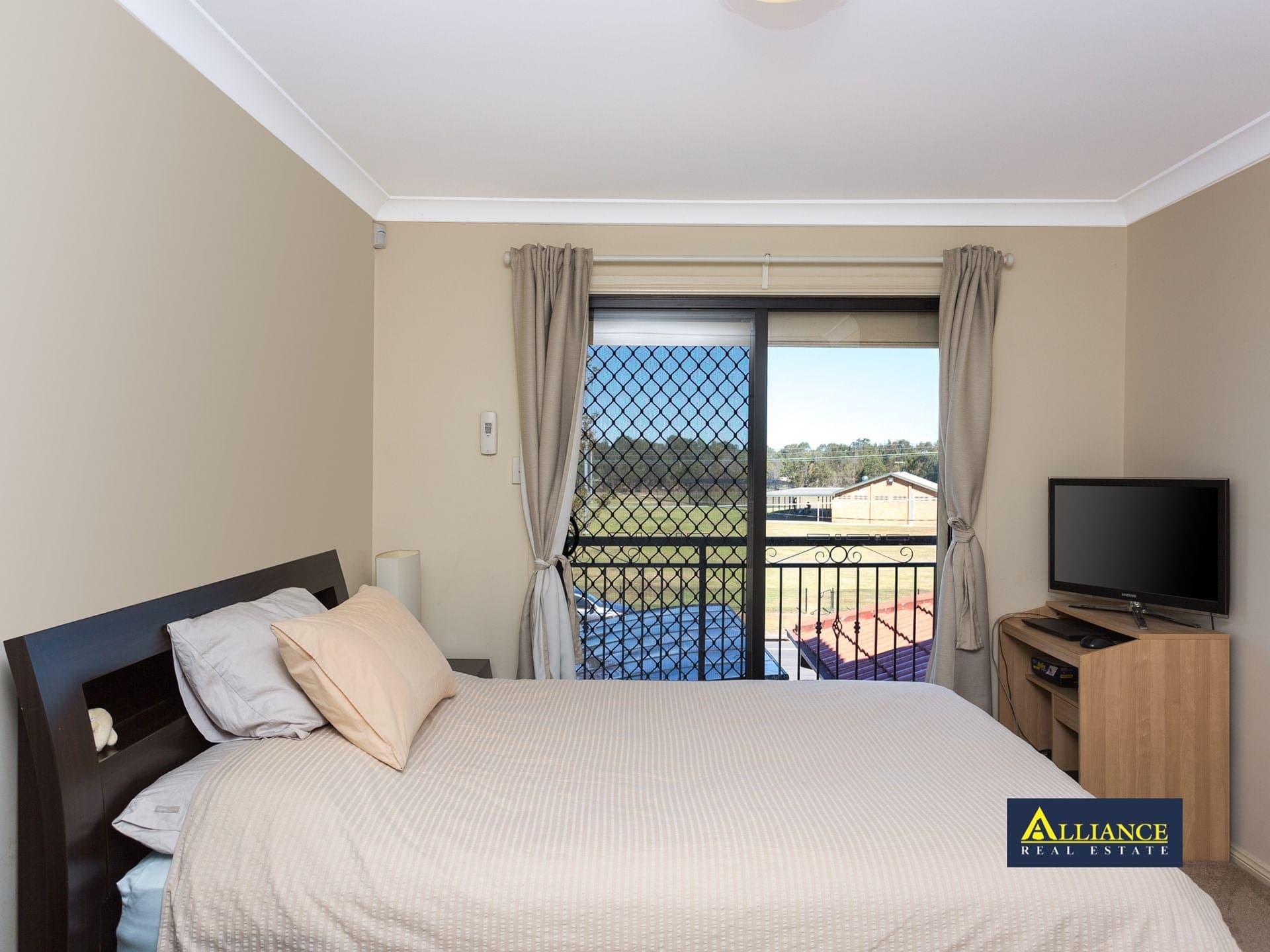 22 Lawson Street, Panania NSW, Panania - Thumbnail 6