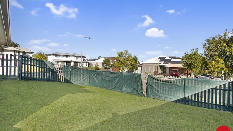 5 Linton Street, LOGANLEA QLD 4131, Loganlea - Thumbnail 2