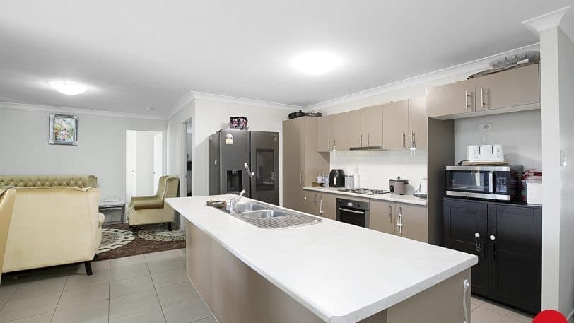5 Linton Street, LOGANLEA QLD 4131, Loganlea - Thumbnail 5