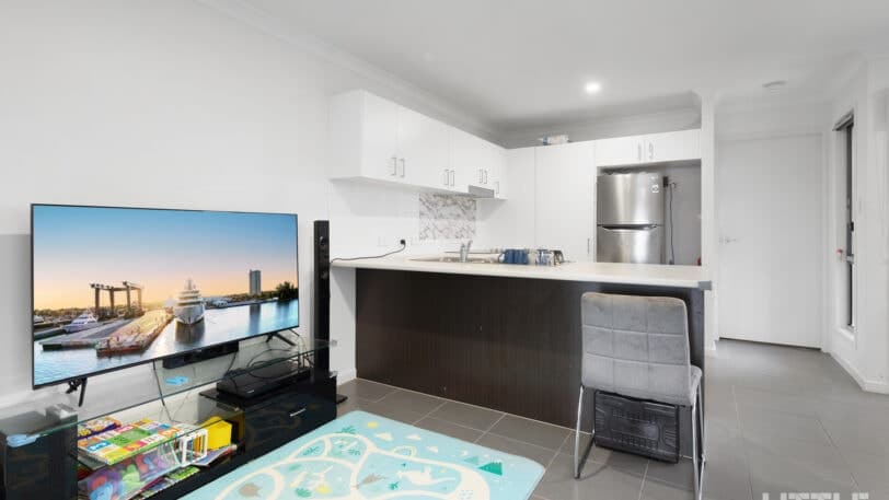 1&2/28 Ryrie Court, PARK RIDGE QLD 4125, Park Ridge - Thumbnail 4