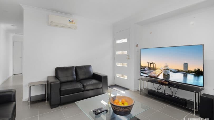 1&2/28 Ryrie Court, PARK RIDGE QLD 4125, Park Ridge - Thumbnail 5