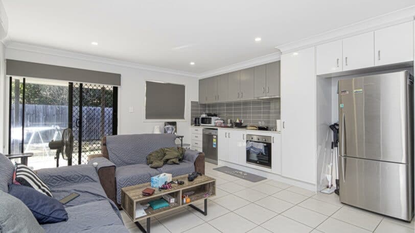 1 & 2/34 Ryrie Court, PARK RIDGE QLD 4125, Park Ridge - Thumbnail 2