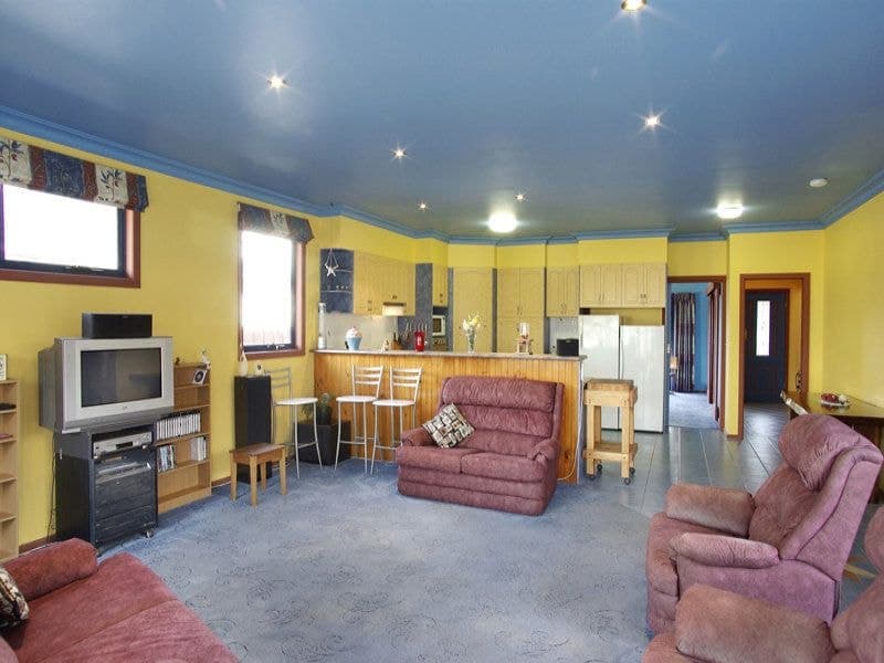 57 Tanner Street, Breakwater - Thumbnail 6