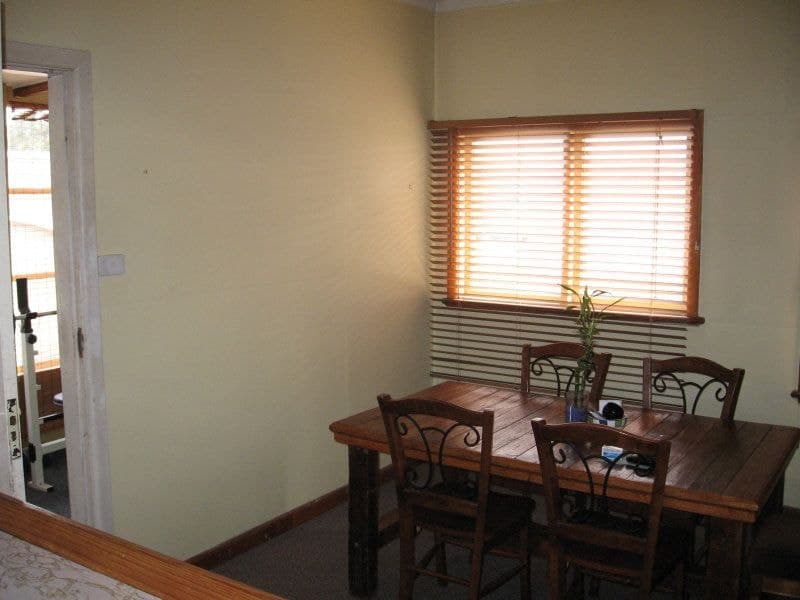 10 Chester Street, Newtown - Thumbnail 3