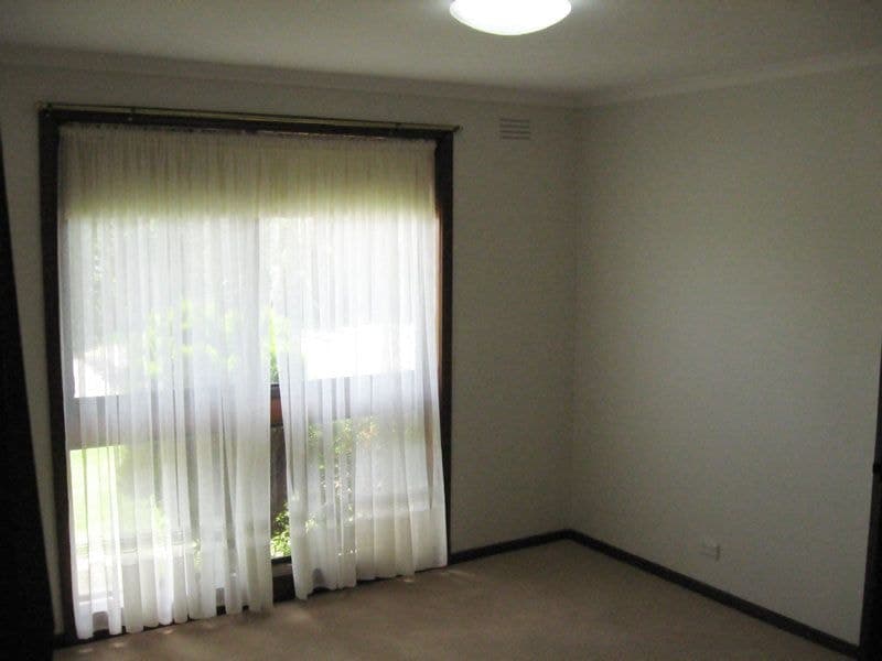3/9 Matilda Court, Belmont - Image 1