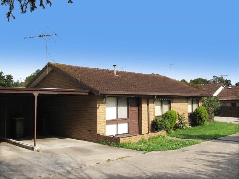 3/9 Matilda Court, Belmont - Thumbnail 2