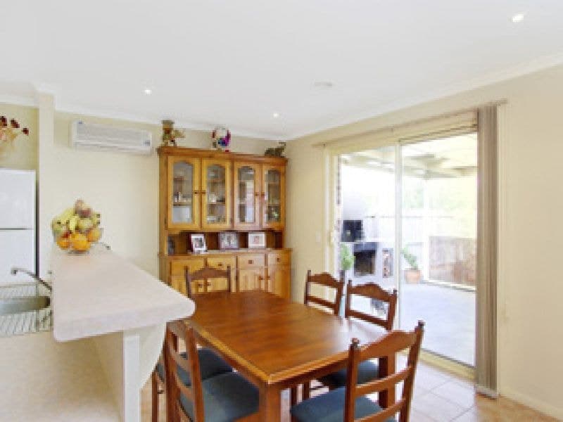 50 Meadenhall Drive, St Albans Park - Thumbnail 5