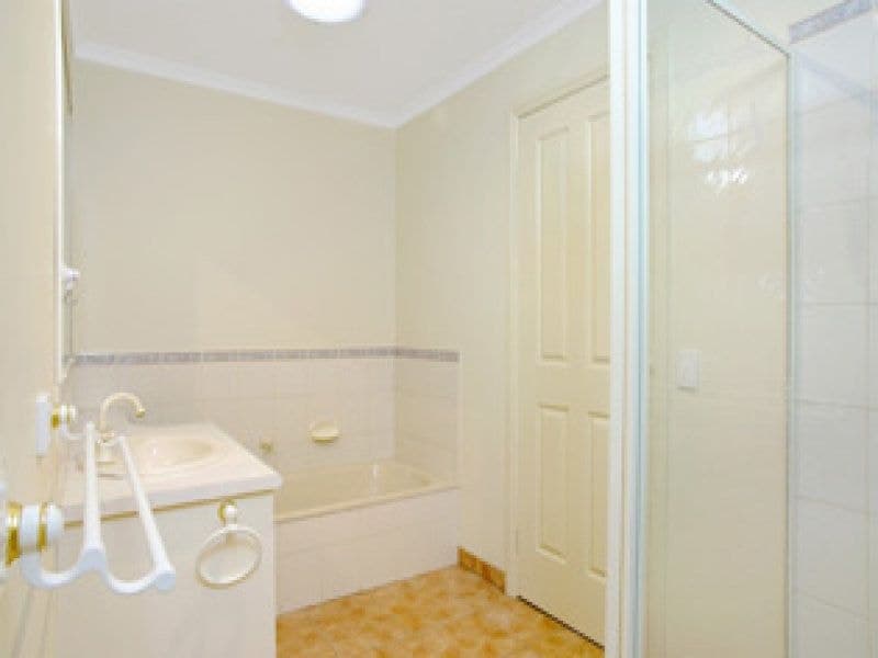 50 Meadenhall Drive, St Albans Park - Thumbnail 6