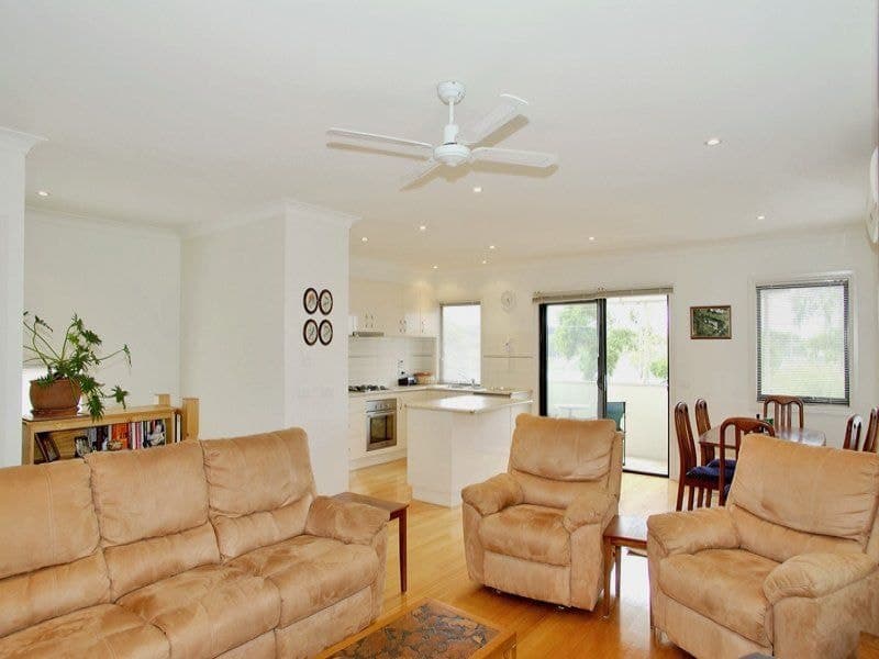 1/38 Denman Street, East Geelong - Thumbnail 5