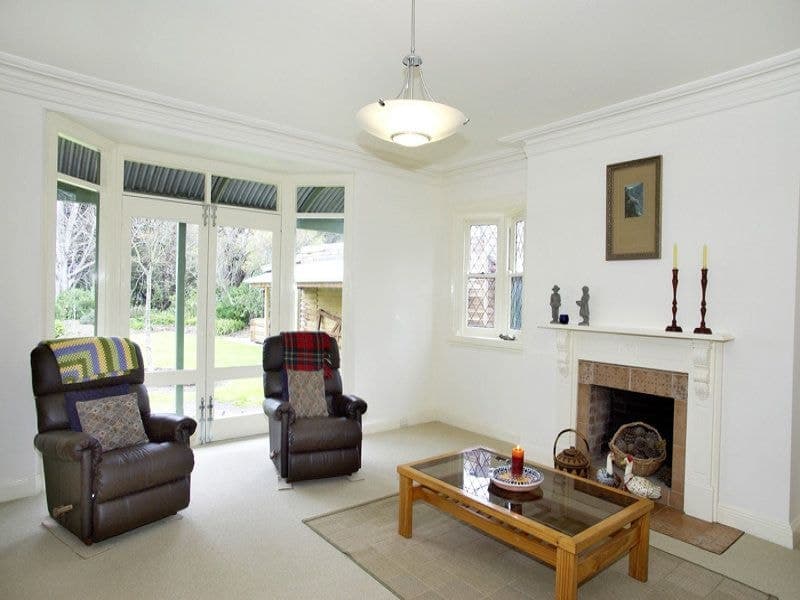 51 Tanner Street, Breakwater - Thumbnail 3